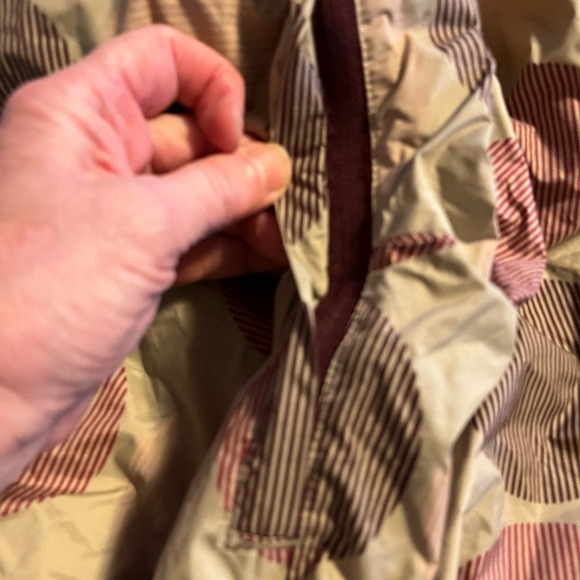 EUC Burton reversible  size Small women’s winter down jacket - Picture 10 of 16